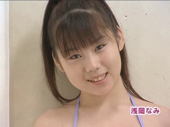 過激ジュニアアイドルなみちゃん（14歳）のフェロモンTバック！